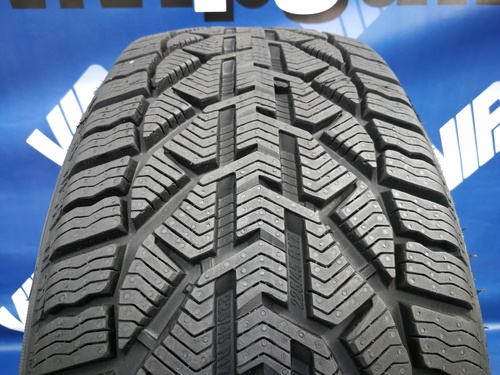 215/55R16 Taurus Winter 97HXL FR Új!