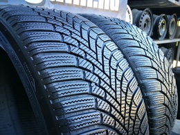 225/45R18 Bridgestone Blizzak 6 Enliten FR DOT2024