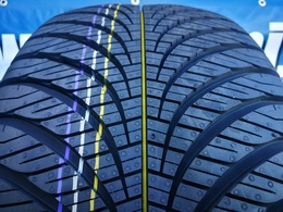 255/55R18 Goodyear Vector 4Seasons SUV GEN-2 FR  Új! DOT4618