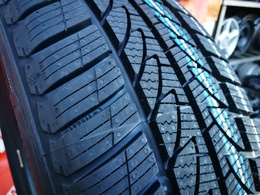 195/50R15 Point S 4Seasons 2 82H