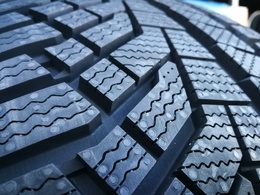 215/55R17 Sailun Ice Blazer Alpine EVO1 98V