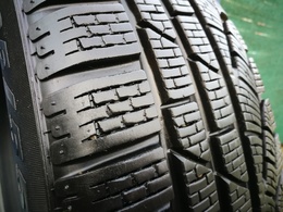 205/55R17 Pirelli Winter 210 Sottozero SII. DOT3619