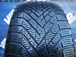 225/45R18 Pirelli Cinturato Winter 2 FR DOT4521 1db-os!