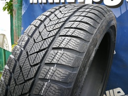 225/45R19 Pirelli Winter SottoZero 3 96VXL RSC Új! DOT1322