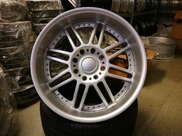 Hummer H2 alufelni R22X10J, 8X165.1X117, ET10. KMC125