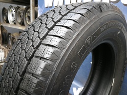 215/70R15C Firestone Vanhawk 2 Winter DOT1820