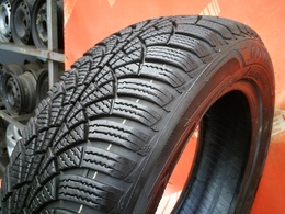 185/60R16 Goodyear UltraGrip 9+ DOT3421 1db-os!