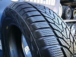 215/60R16 Uniroyal Winter Expert XL DOT4623 1db-os!