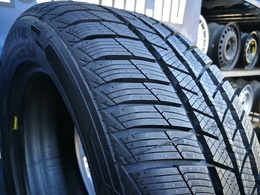 235/55R17 Barum Polaris 5 103V Új! DOT1924 1db-os!