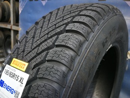 195/65R15 Pirelli Powergy Winter 955H
