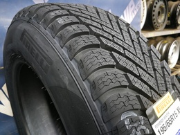 195/65R15 Pirelli Powergy Winter 955H