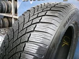 205/60R16 Bridgestone Blizzak LM005 DOT2320