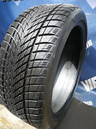225/40R18 Goodyear UltraGrip Performance 3 FR DOT3624